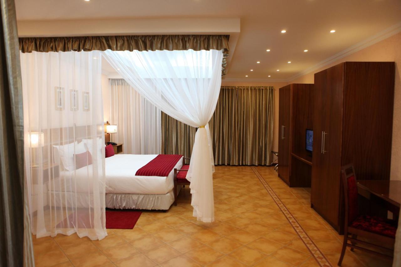 Vila Praia Do Bilene Humula Beach Resort מראה חיצוני תמונה