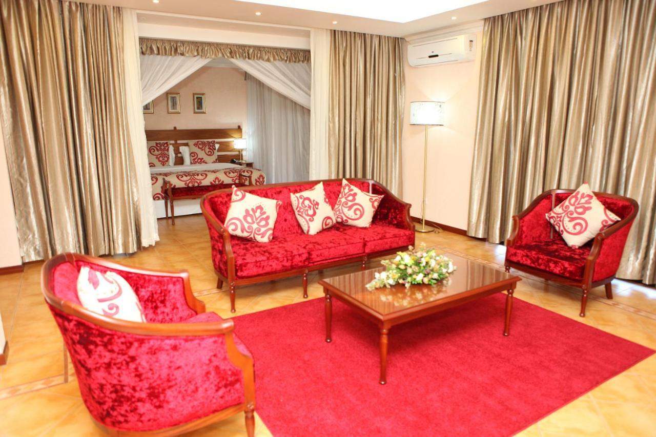 Vila Praia Do Bilene Humula Beach Resort מראה חיצוני תמונה